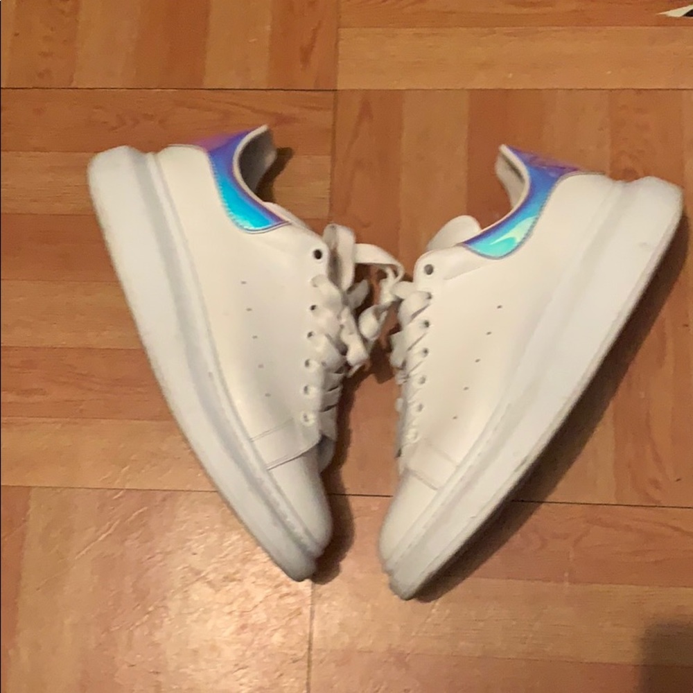 Alexander McQueen size 44